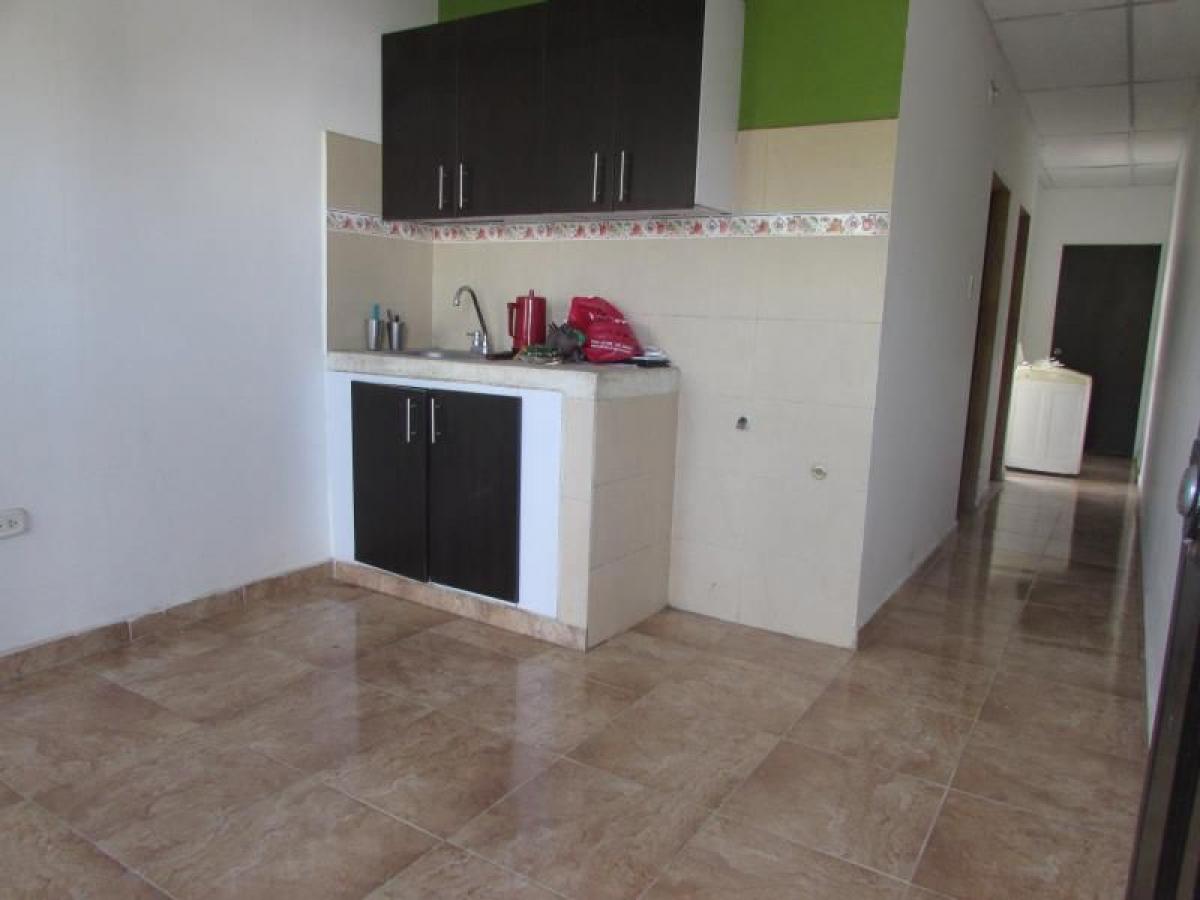 8 chambres Maison à Guadalajara de Buga, Colombia No. 5518