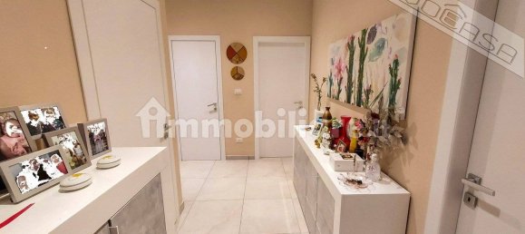 2 Schlafzimmer Wohnung in San Germano Chisone, Italy, Nr. 70025 11