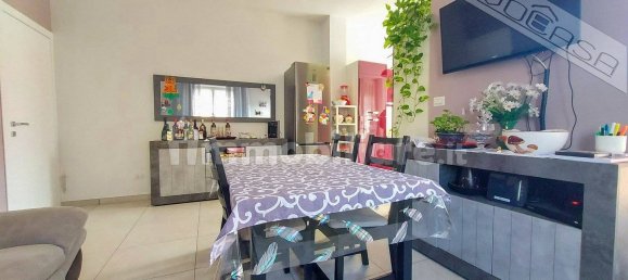 2 Schlafzimmer Wohnung in San Germano Chisone, Italy, Nr. 70025 7