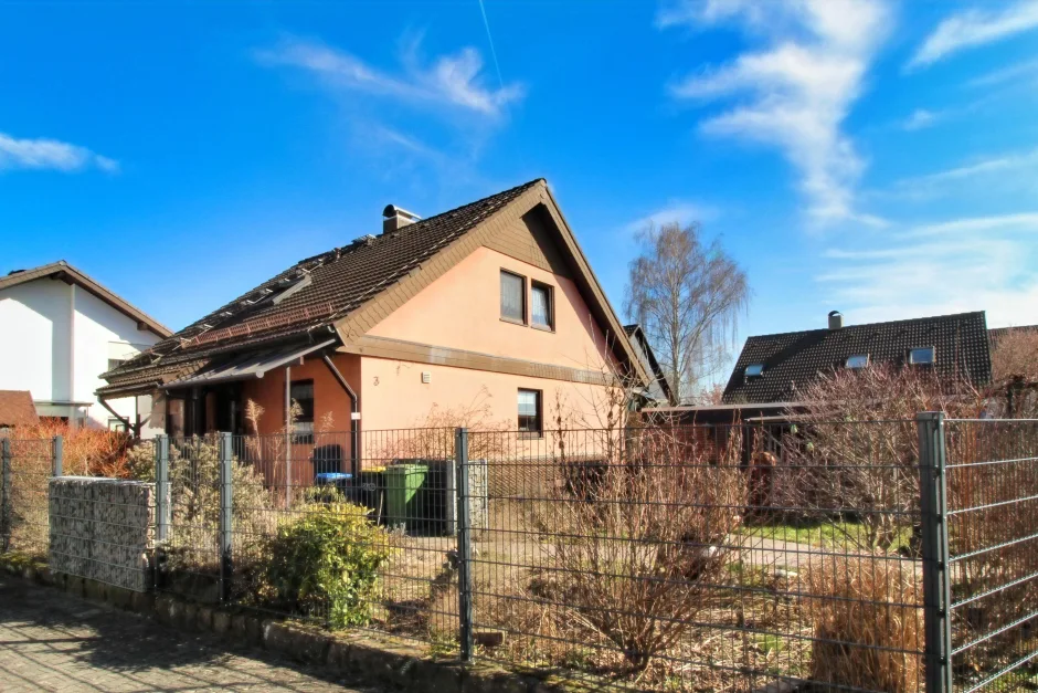 Дом с 7 комнатами в Энц, Германия № 37840