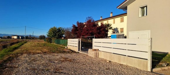 5 rooms House in Campodoro, Italy No. 62015 14