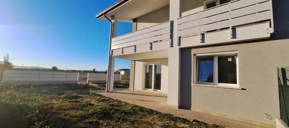 5 rooms House in Campodoro, Italy No. 62015 9