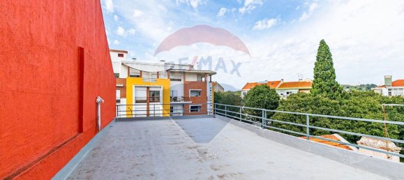 Edificio en Amadora, Portugal 274 m² No. 75629 28