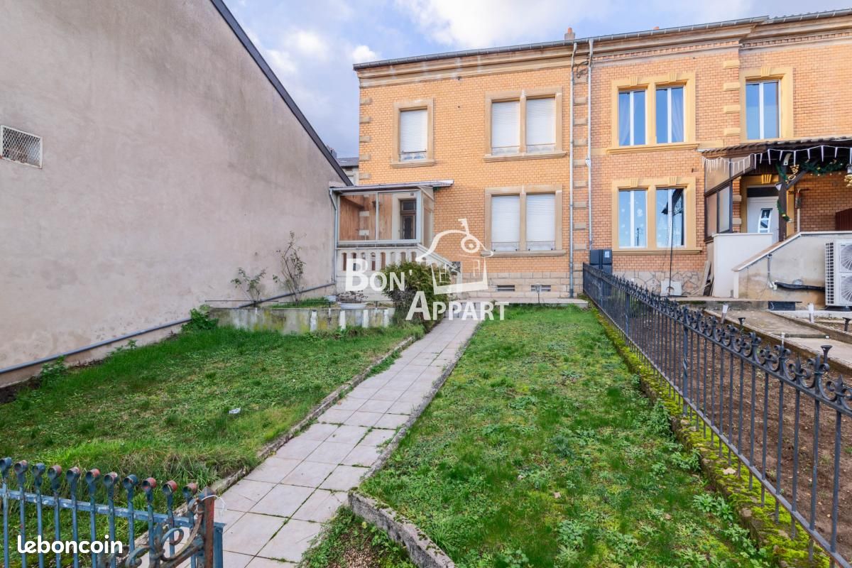 3 bedrooms House in Rosselange, France No. 79312