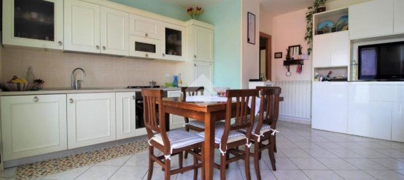 3 chambres Appartement à Castorano, Italy No. 330648 5