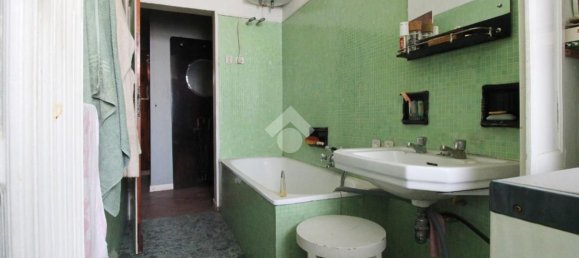 Casa de 12 habitaciónes en Faenza, Italy No. 124482 10