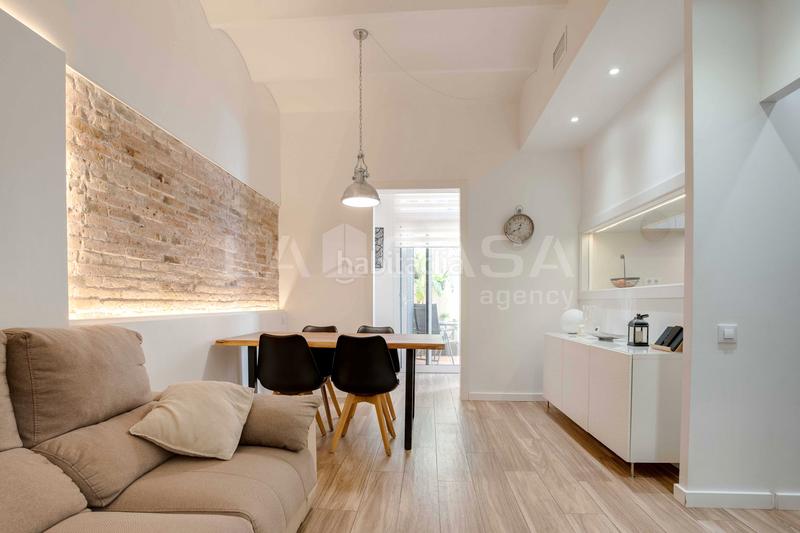 Apartamento T3 em L'Hospitalet de Llobregat, Spain N.º 271289