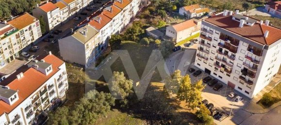 9 Schlafzimmer Grundstück in Seixal, Portugal, Nr. 63742 4