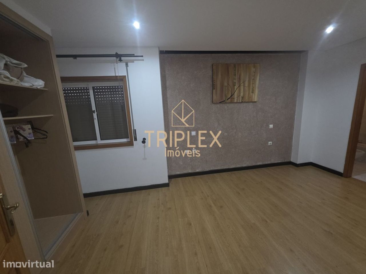 Квартира с 2 спальнями в Трофа, Португалия № 327380