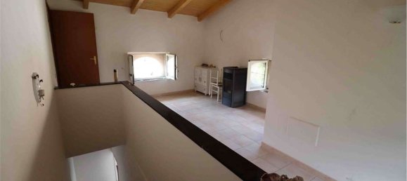 4-Zimmer Wohnung in Sessa Aurunca, Italy, Nr. 33978 11