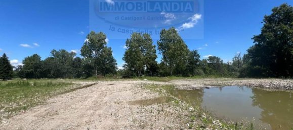 1 room Land in Comazzo, Italy No. 23337 9