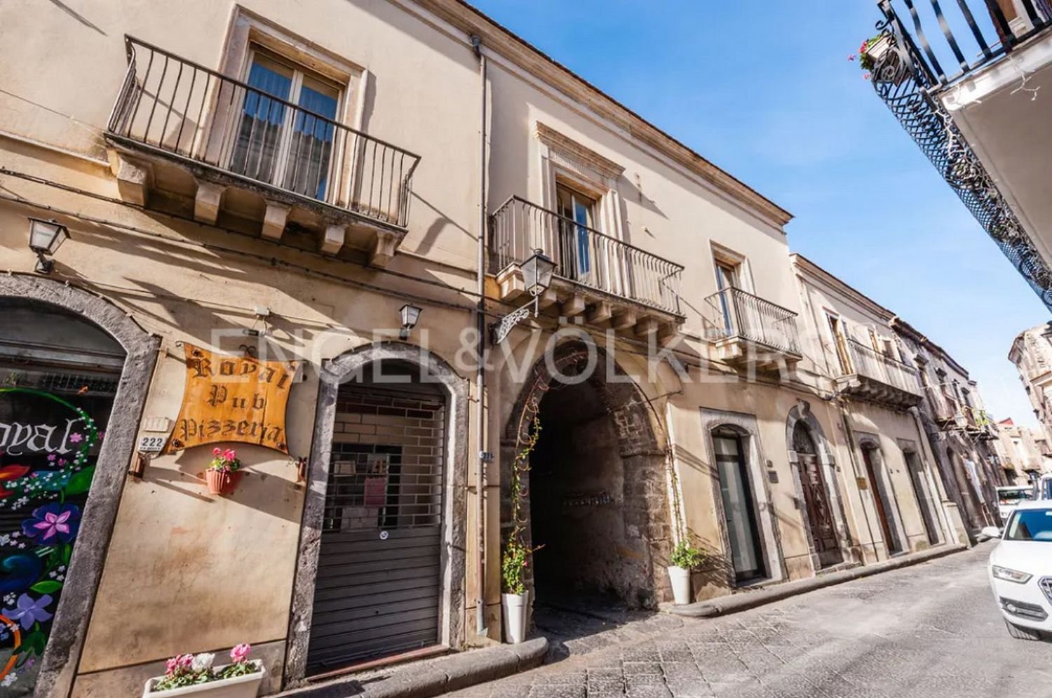 Casa de 36 divisões em Randazzo, Italy N.º 109344