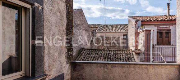 Casa de 36 divisões em Randazzo, Italy N.º 109344 9