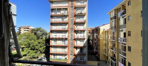 3 Schlafzimmer Wohnung in Collegno, Italy, Nr. 370294 17