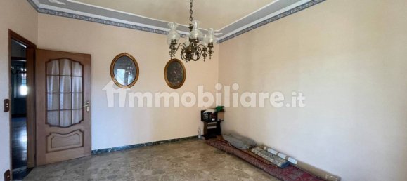 3 Schlafzimmer Wohnung in Collegno, Italy, Nr. 370294 11