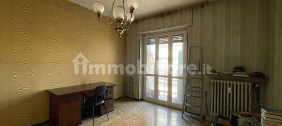 3 Schlafzimmer Wohnung in Collegno, Italy, Nr. 370294 16