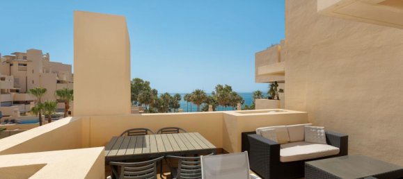 3 bedrooms Duplex in Estepona, Spain No. 184052 22