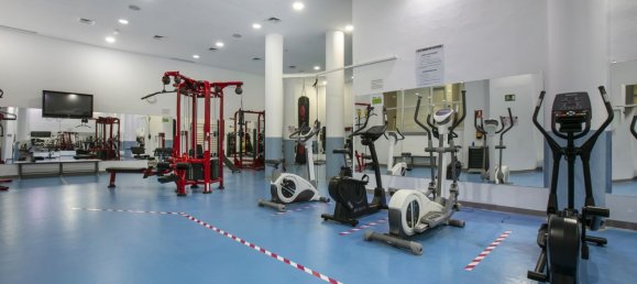 3 bedrooms Duplex in Estepona, Spain No. 184052 19