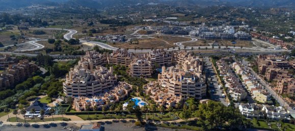 3 bedrooms Duplex in Estepona, Spain No. 184052 48