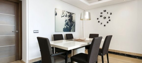 3 bedrooms Duplex in Estepona, Spain No. 184052 6