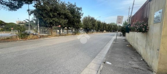 60m² Warehouse in Melito di Napoli, Italy No. 338073 5