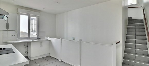 Квартира с 2 спальнями в Курбевуа, Франция № 120435 3