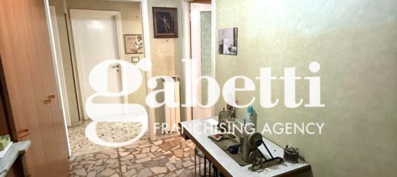 3-Zimmer Wohnung in Rome, Italy, Nr. 217483 9