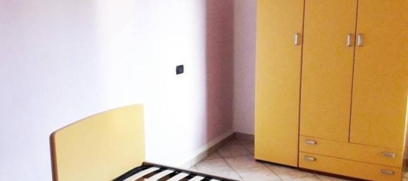 5-salle Appartement à Chieti, Italy No. 177947 13