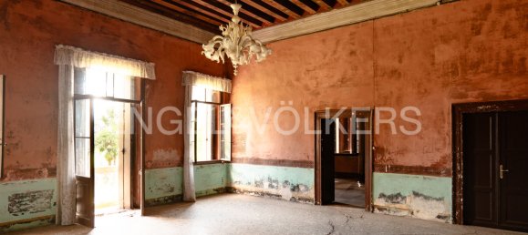 22 Schlafzimmer Villa in Quinto Vicentino, Italy, Nr. 301783 11