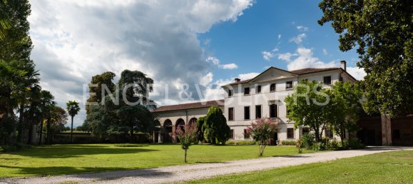 22 Schlafzimmer Villa in Quinto Vicentino, Italy, Nr. 301783 2