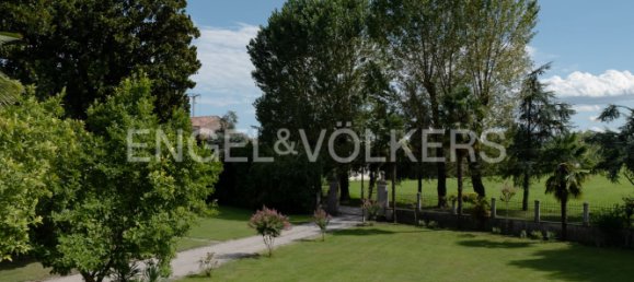 22 Schlafzimmer Villa in Quinto Vicentino, Italy, Nr. 301783 16