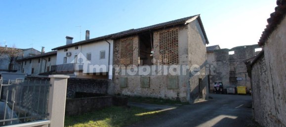 66m² Warehouse in Udine, Italy No. 81684 8