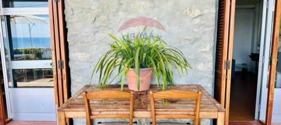 Квартира с 2 спальнями в Ноли, Италия № 56262 15