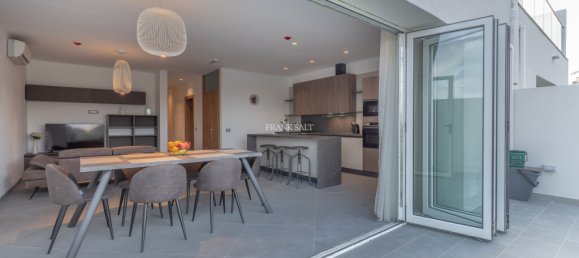 3 bedrooms Apartment in Saint Julian's, Malta No. 4358 2