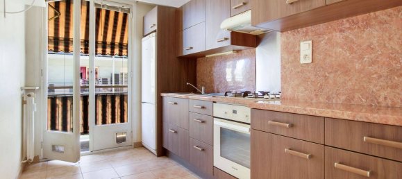 1 bedroom Apartment in Nice, France No. 333806 2