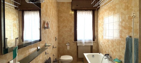 4غرفة شقة في Porto Mantovano, Italy رقم 260483 27