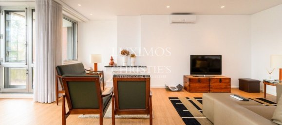 3 bedrooms Apartment in Porto, Portugal No. 108025 5