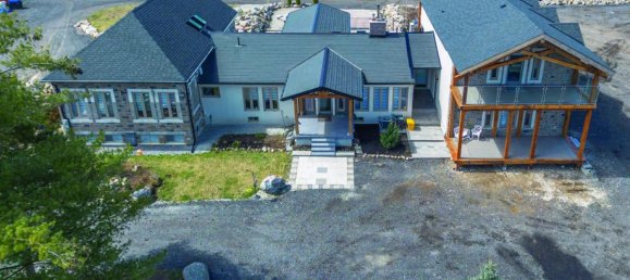 9 Schlafzimmer Haus in Milton, Canada, Nr. 892 12