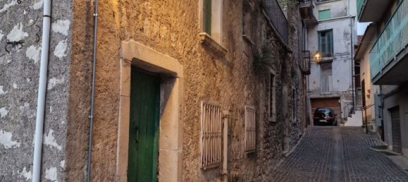 4 rooms House in Teggiano, Italy No. 255012 6