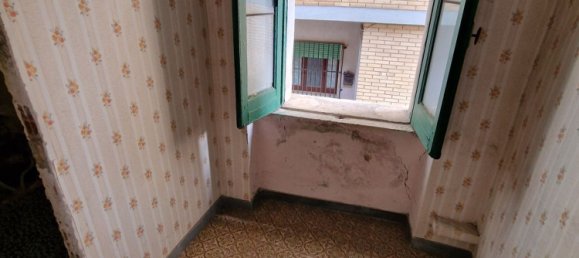 4 rooms House in Teggiano, Italy No. 255012 7