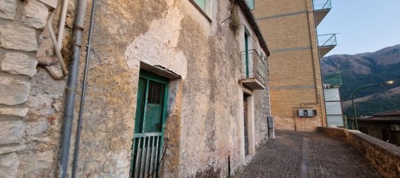 4 rooms House in Teggiano, Italy No. 255012 4