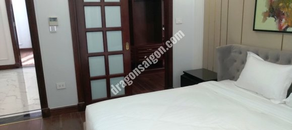 Casa en District 1, Vietnam 668 m² No. 10660 2