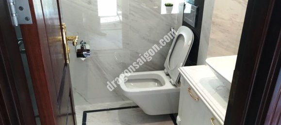 Casa en District 1, Vietnam 668 m² No. 10660 16