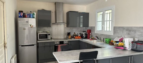 3 bedrooms House in Boe, France No. 100410 5