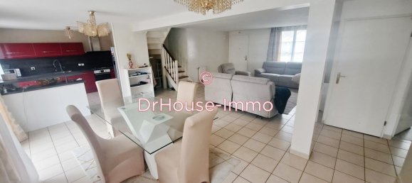 Casa de 5 dormitorios en Bruyeres-sur-Oise, France No. 187556 4