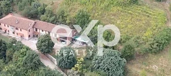 17 bedrooms House in Asti, Italy No. 359864 5