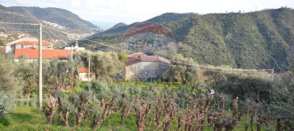 4 bedrooms House in Magliolo, Italy No. 36930 46