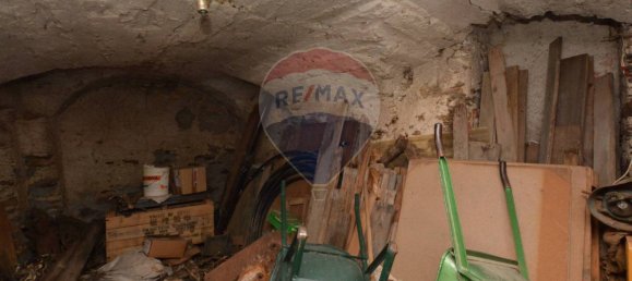 4 bedrooms House in Magliolo, Italy No. 36930 9