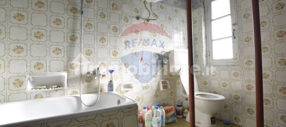 4 bedrooms House in Magliolo, Italy No. 36930 15