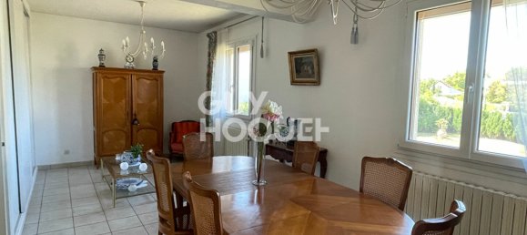 4 Schlafzimmer Haus in Champforgeuil, France, Nr. 321279 9